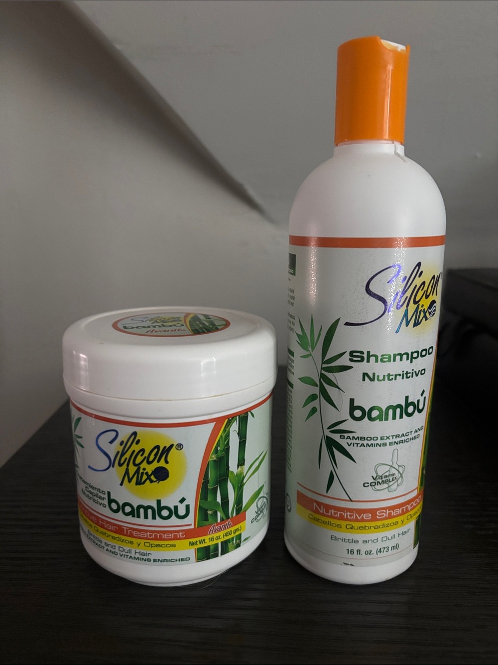 Bambu Nutritive Shampoo & Treatment - White and Orange